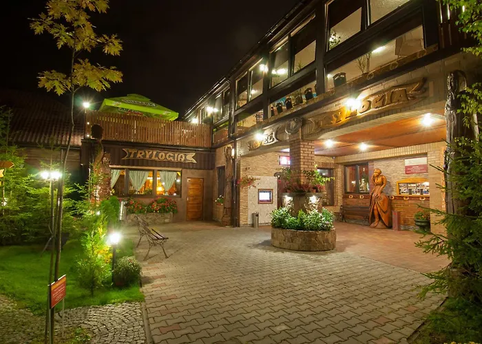 Hotel Trylogia