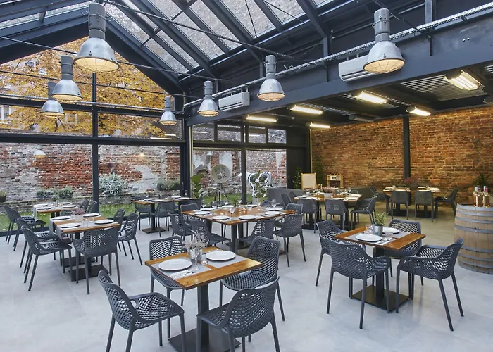 Arthotel Stalowa 52